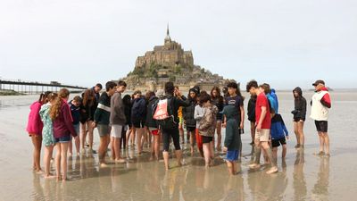 Pèlerinage 2024au Mont St Michel avec les jeunes de 4e et 5e.